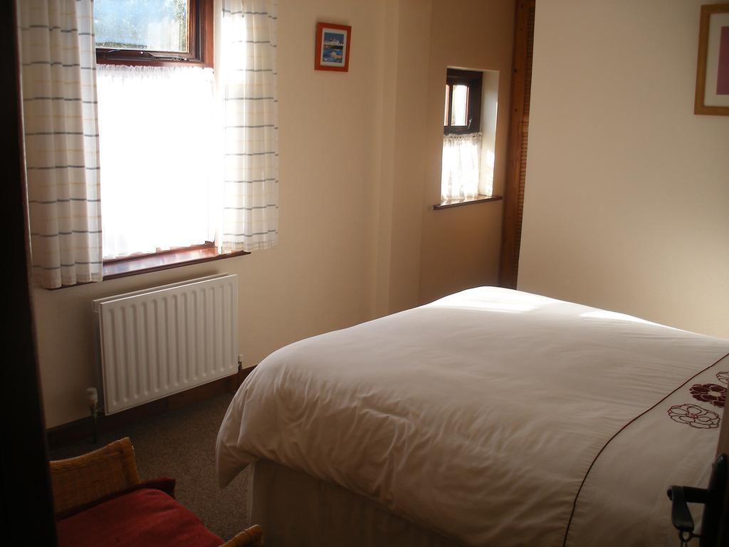 Doolin Cottage Accommodation Стая снимка